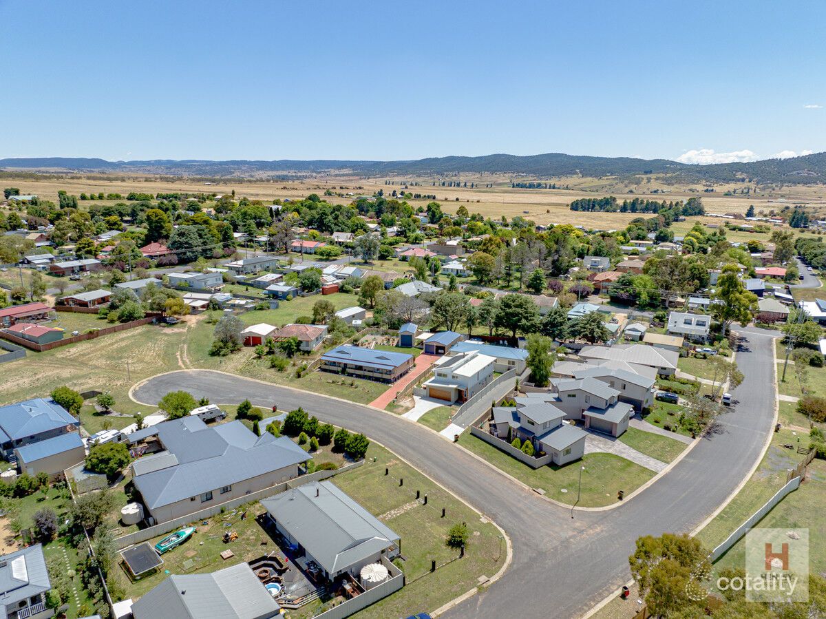 4b Katri Cl, Berridale, NSW 2628