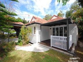 12 Farrell St, Ashgrove, QLD 4060