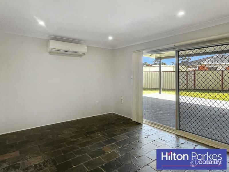 12 Scarsborough Cres, Bligh Park, NSW 2756