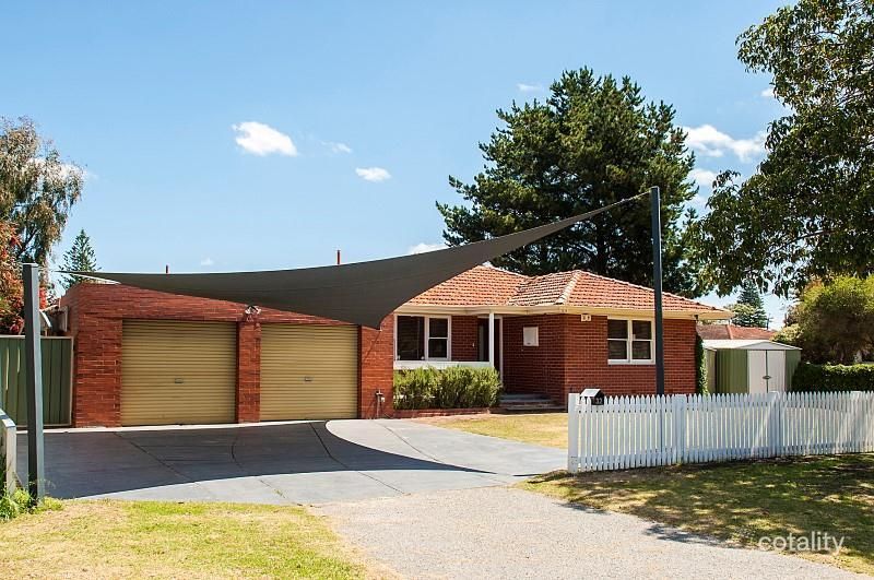 32 Meyrick Way, Langford, WA 6147