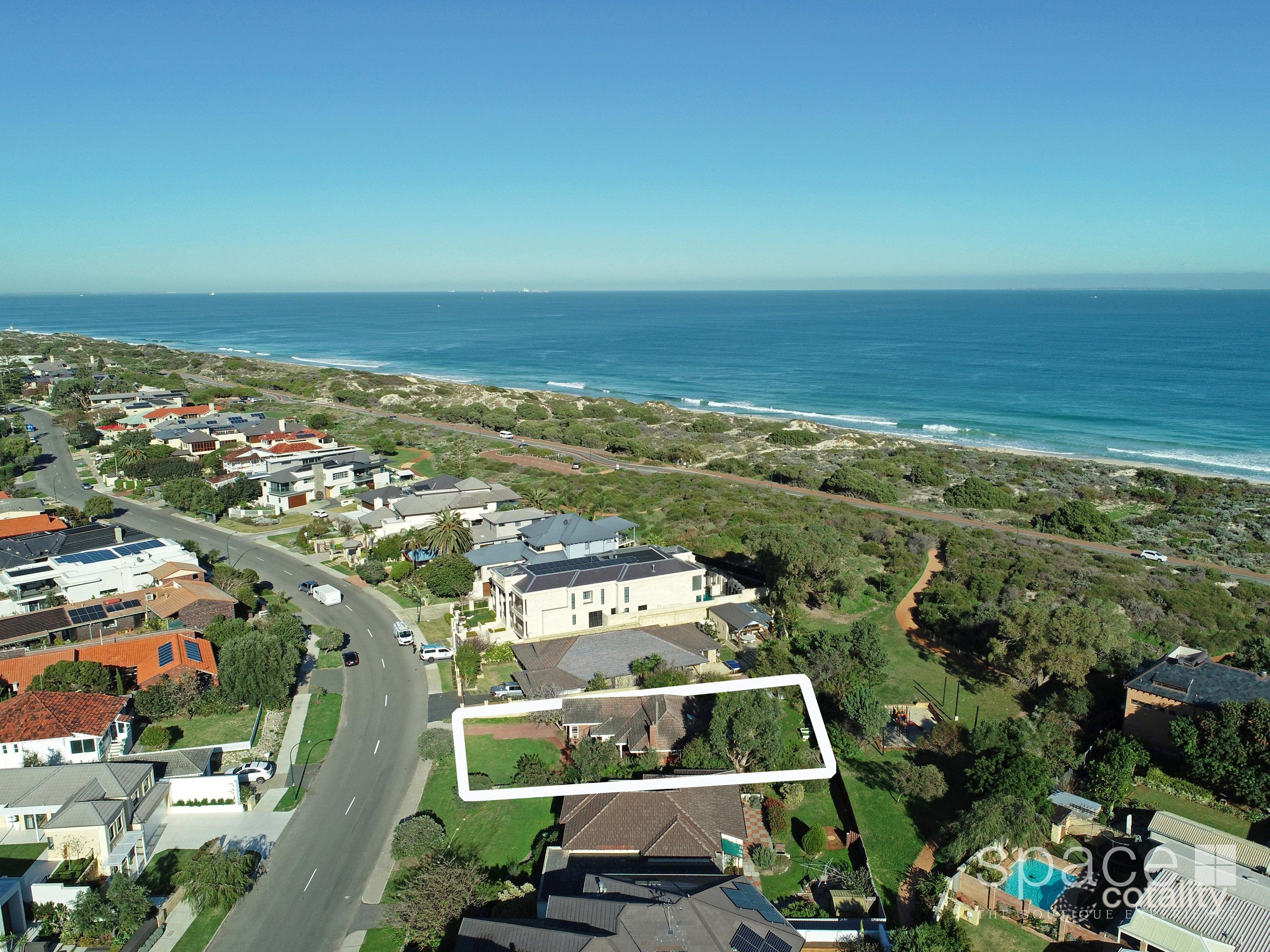 16 Branksome Gdns, City Beach, WA 6015
