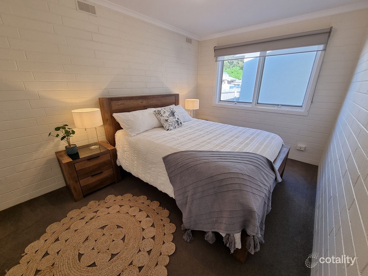 18 Long St, Lakes Entrance, VIC 3909