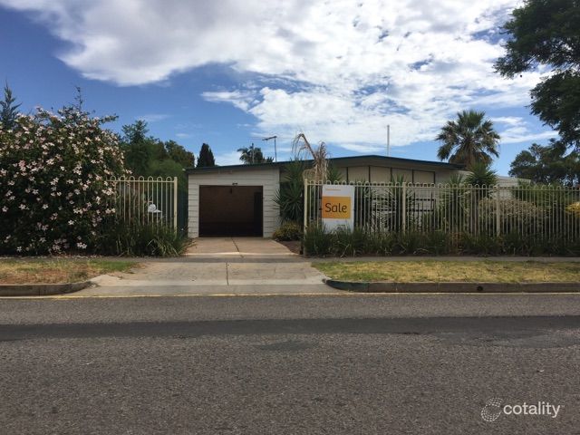 11 Trembath Rd, Elizabeth Vale, SA 5112