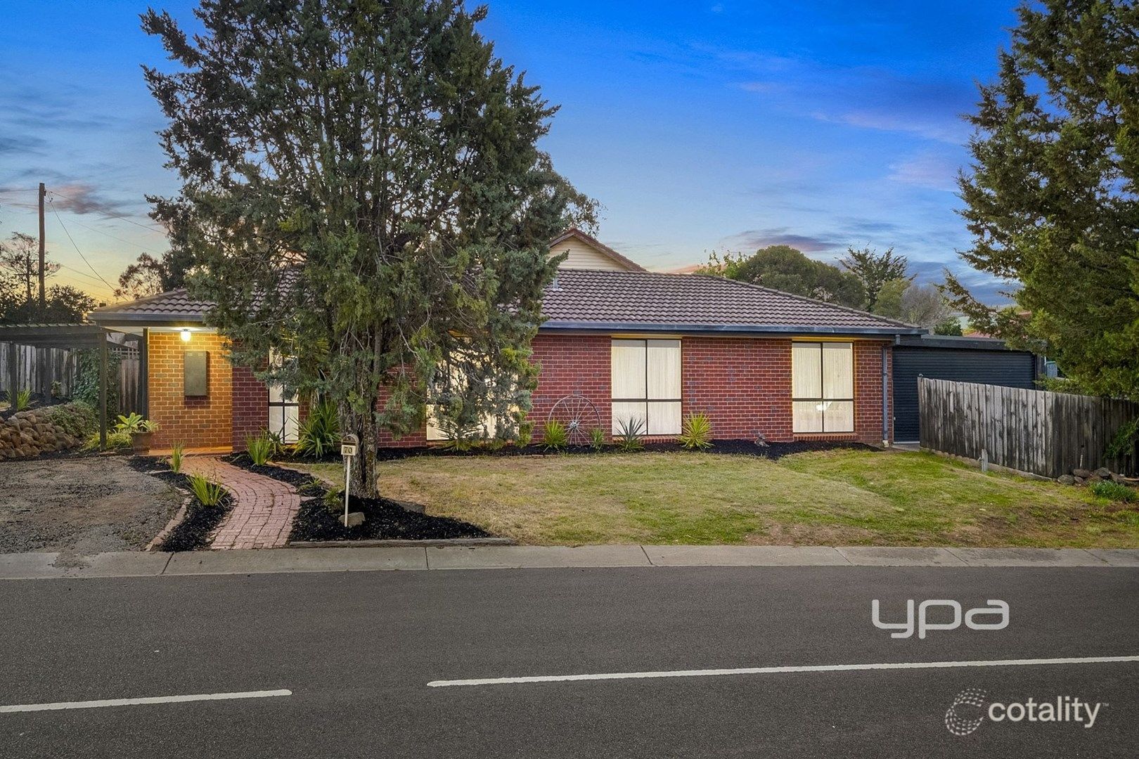 70 Reservoir Rd, Sunbury, VIC 3429