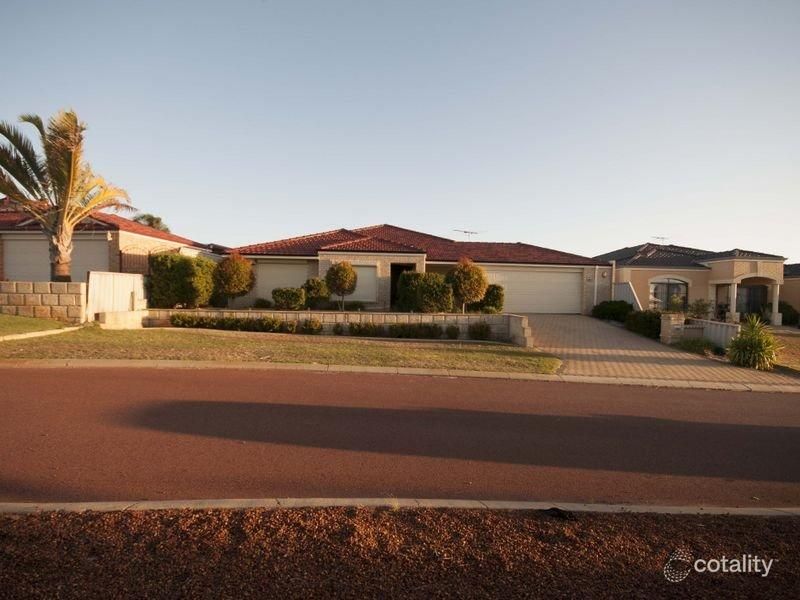35 Imandra Cct, Success, WA 6164