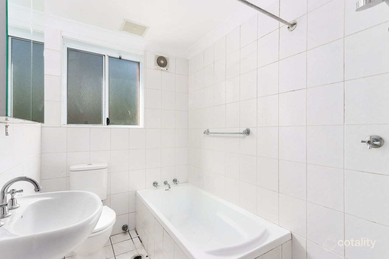 2/64 Beauchamp Rd, Hillsdale, NSW 2036