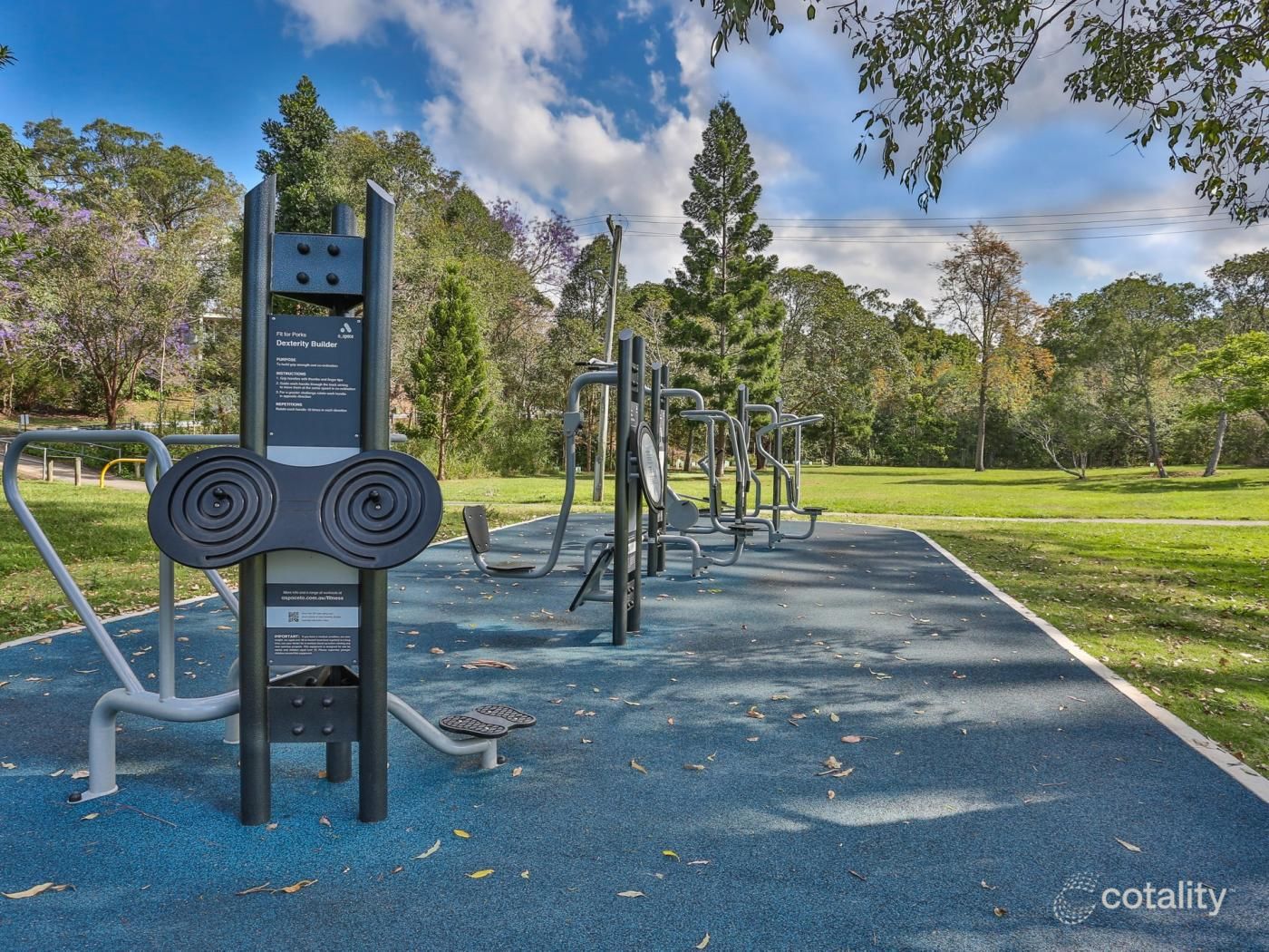 50 Kenmore Rd, Kenmore, QLD 4069