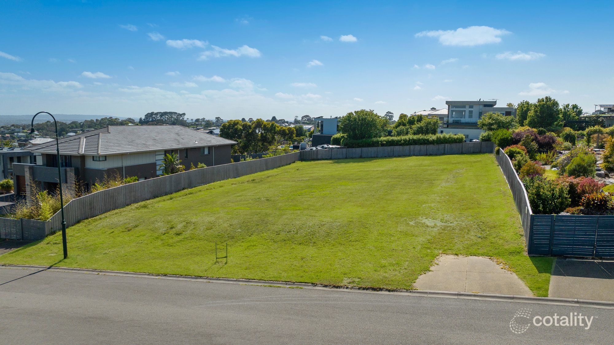 16 Sunhill Rd, Mount Martha, VIC 3934