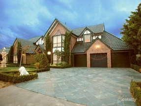 55 Haddington Cres, Greenvale, VIC 3059