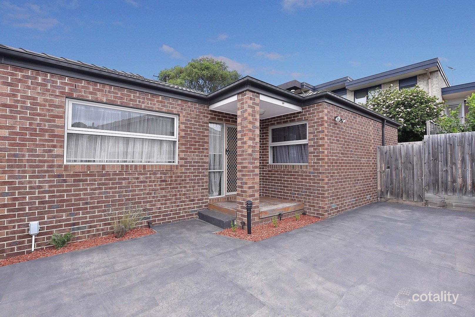 2/73 Yuille St, Frankston, VIC 3199