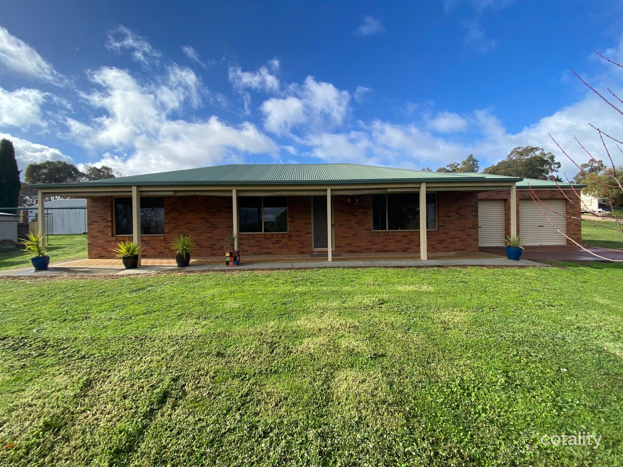 1 Hillside Ct, Campbells Creek, VIC 3451