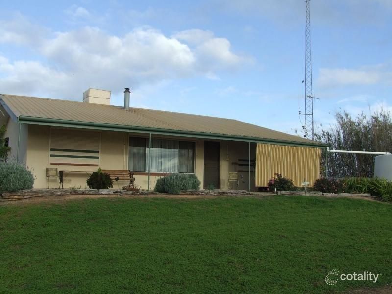 84 Upper Yorke Rd, Port Broughton, SA 5522