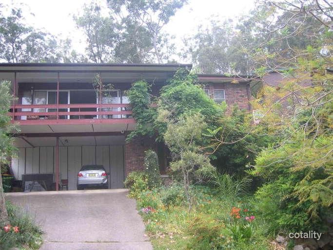 40 Carinya Rd, Picnic Point, NSW 2213
