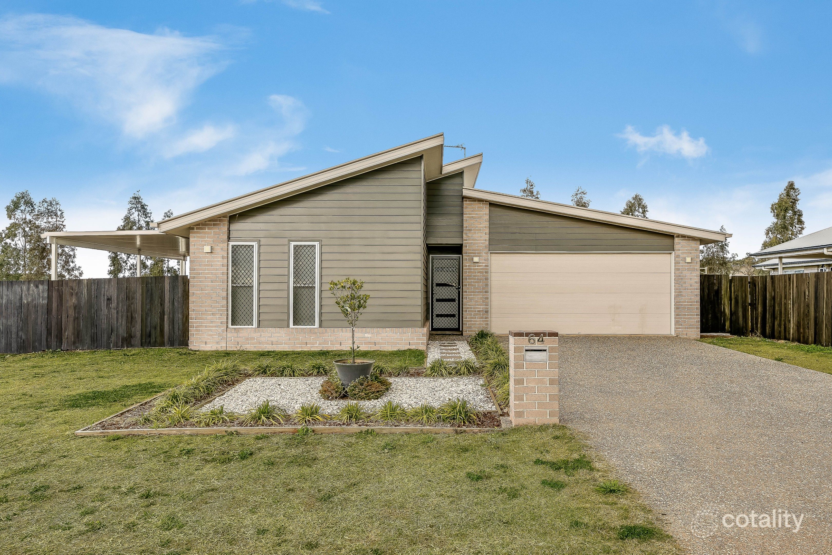 64 Magpie Dr, Cambooya, QLD 4358