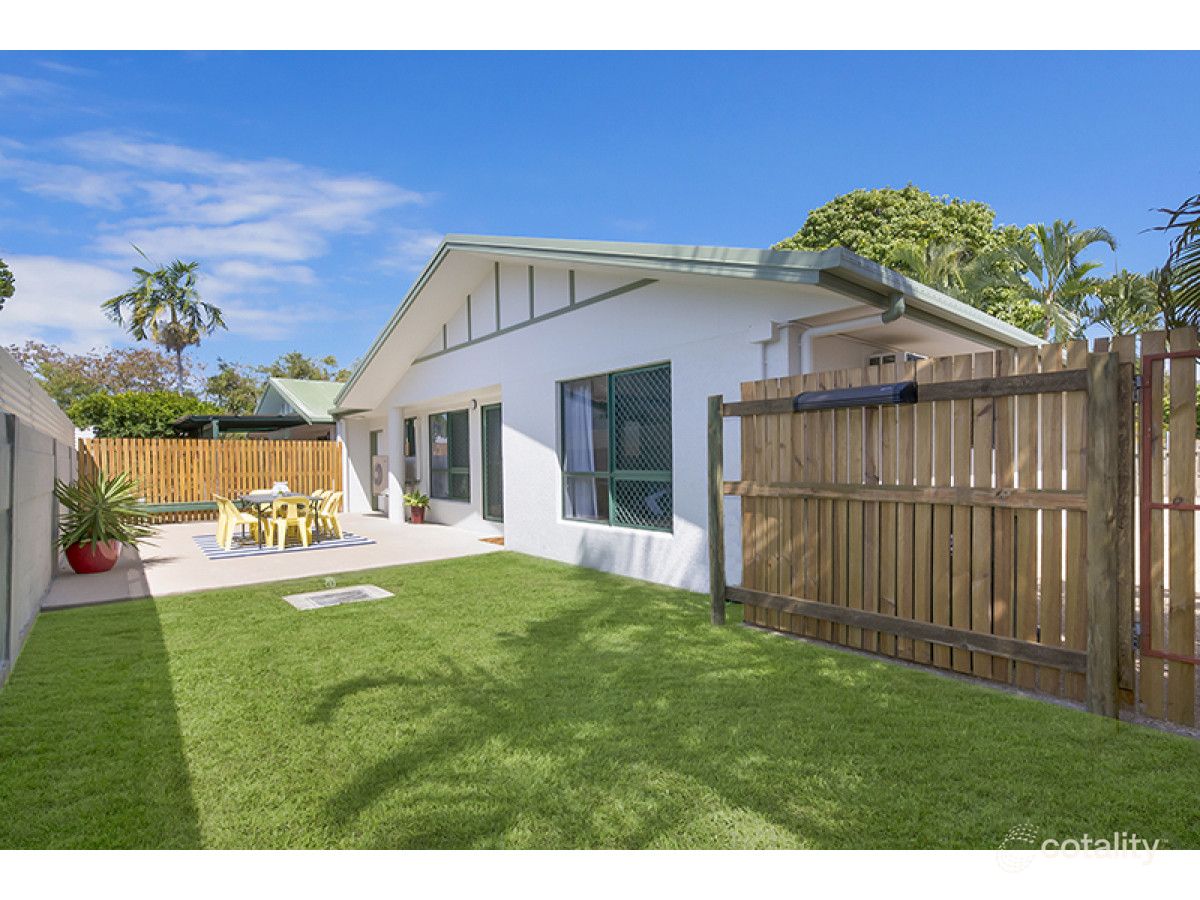 2/47 Goldring St, Hermit Park, QLD 4812