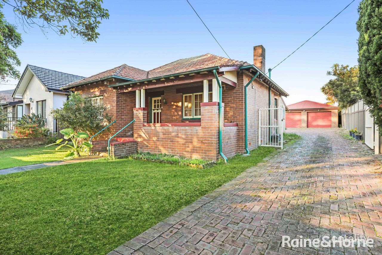 54 Ryrie Rd, Earlwood, NSW 2206