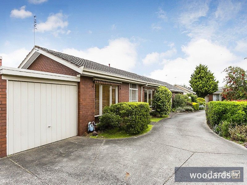 2/300 Koornang Rd, Carnegie, VIC 3163