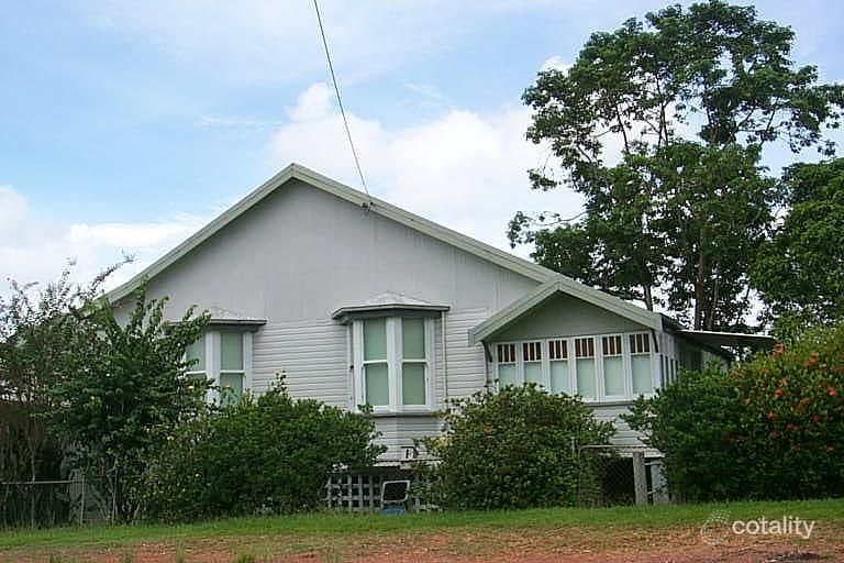 40 Mourilyan Rd, East Innisfail, QLD 4860