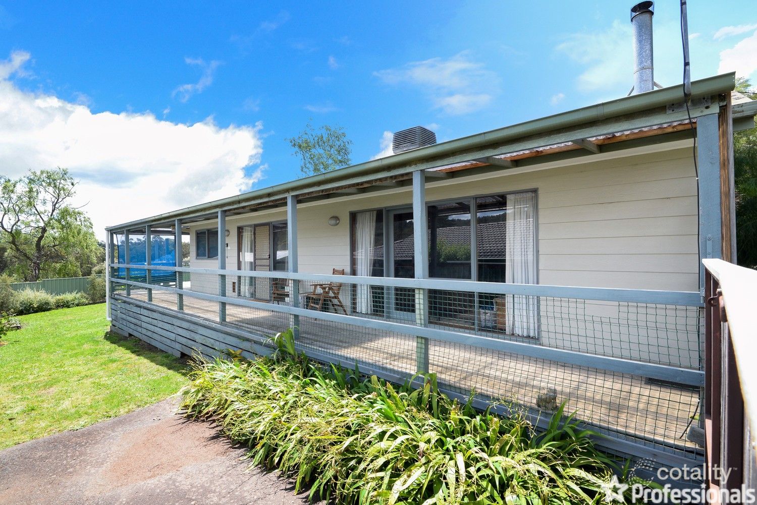 8 Milners Rd, Yarra Junction, VIC 3797