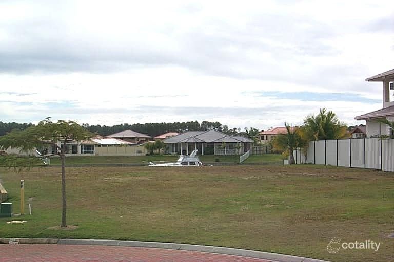 10 Topsail Cct, Banksia Beach, QLD 4507