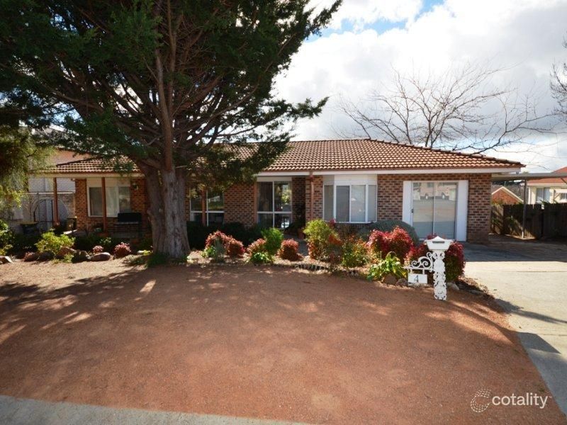 4 Hamblin Pl, Florey, ACT 2615