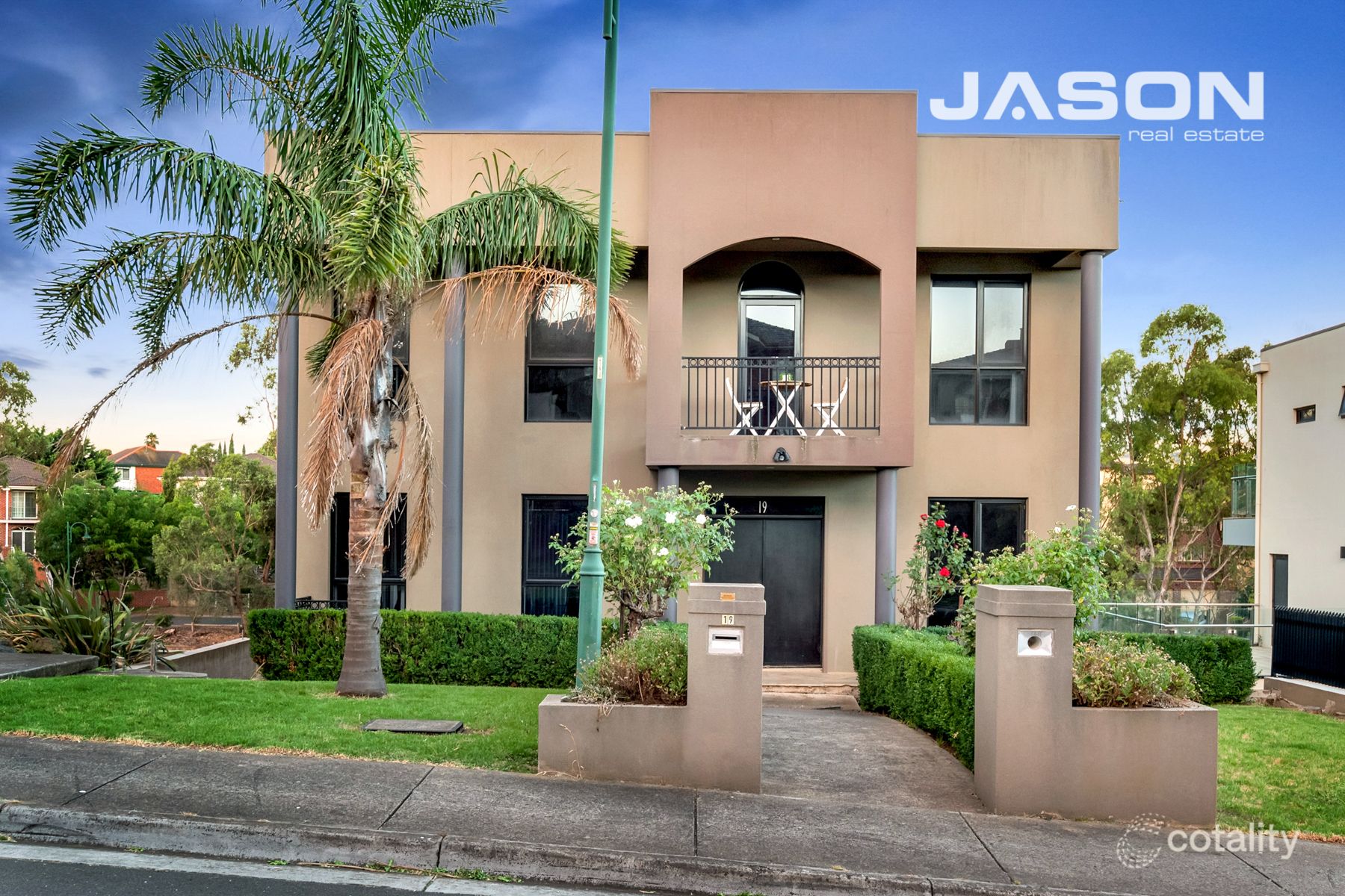 19 Wallace Dr, Greenvale, VIC 3059