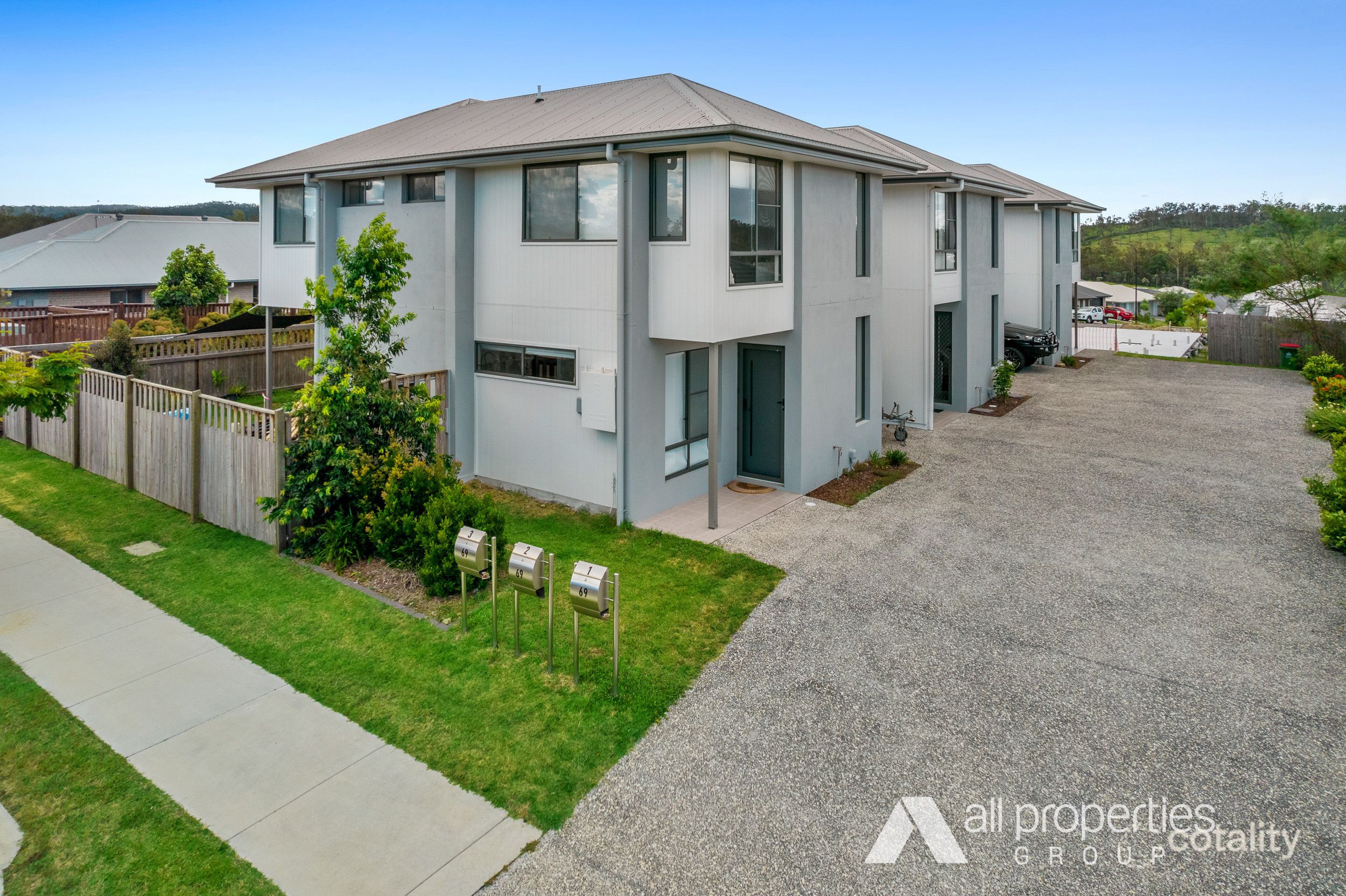 2/69 Trailblazer Dr, Flagstone, QLD 4280