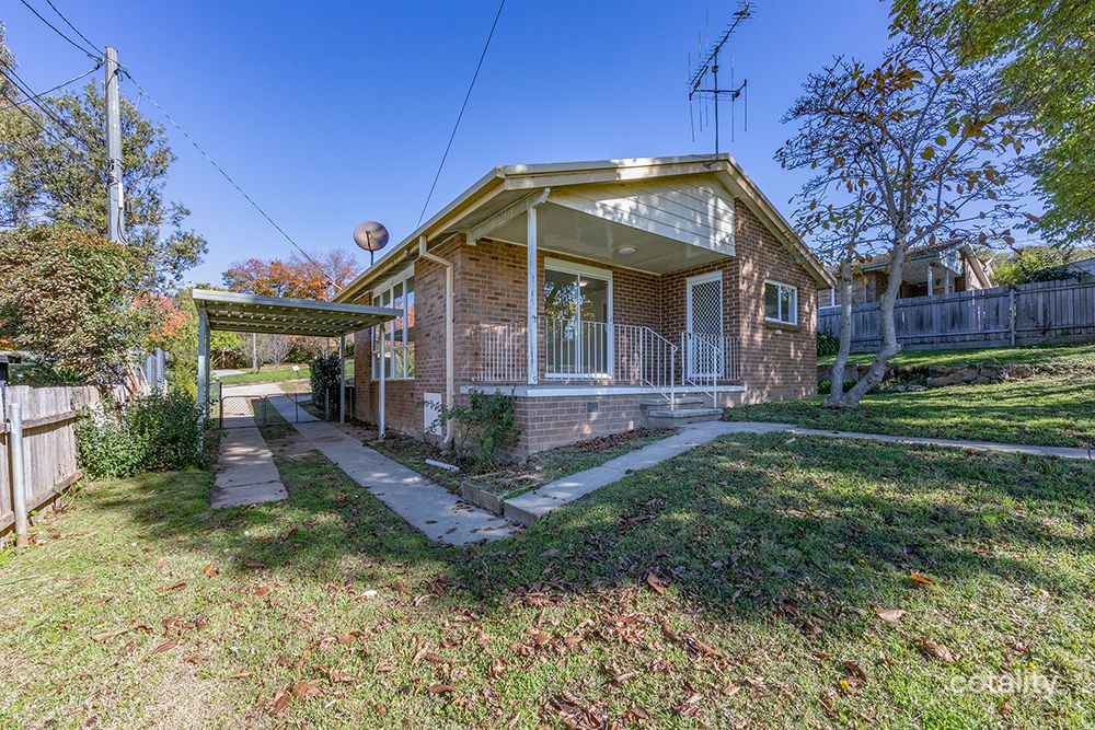 52 Earle St, Lyneham, ACT 2602