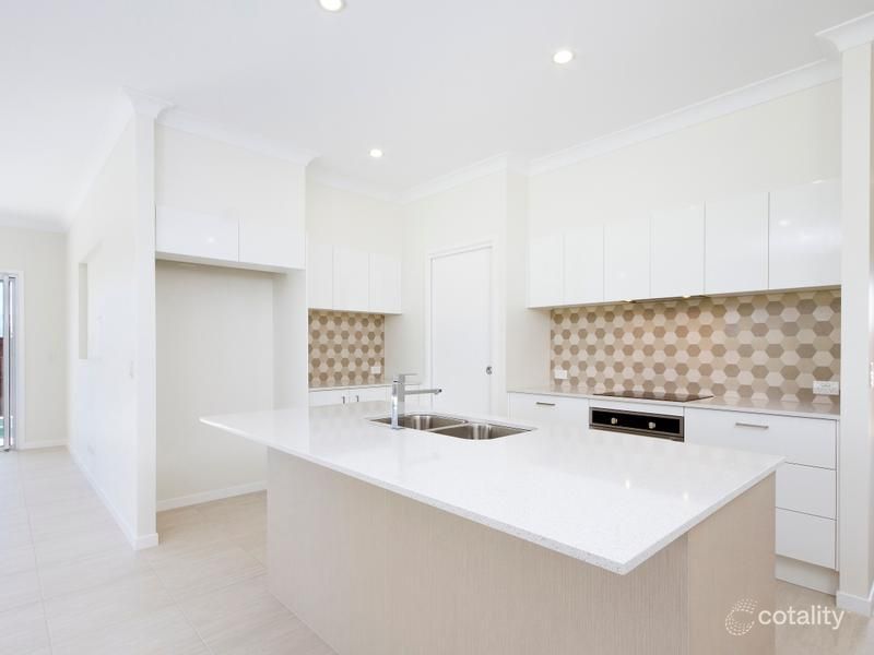 6 Mendrina Cl, Caboolture, QLD 4510