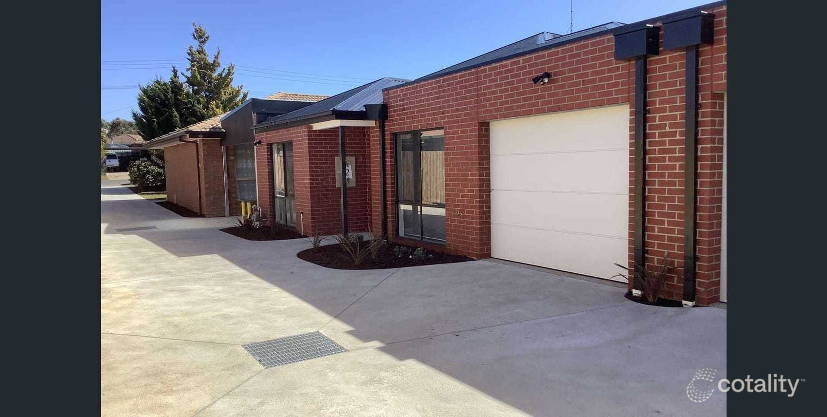 2/22 Davies St, Darley, VIC 3340