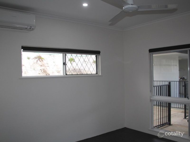 20 Makoo Cl, White Rock, QLD 4868