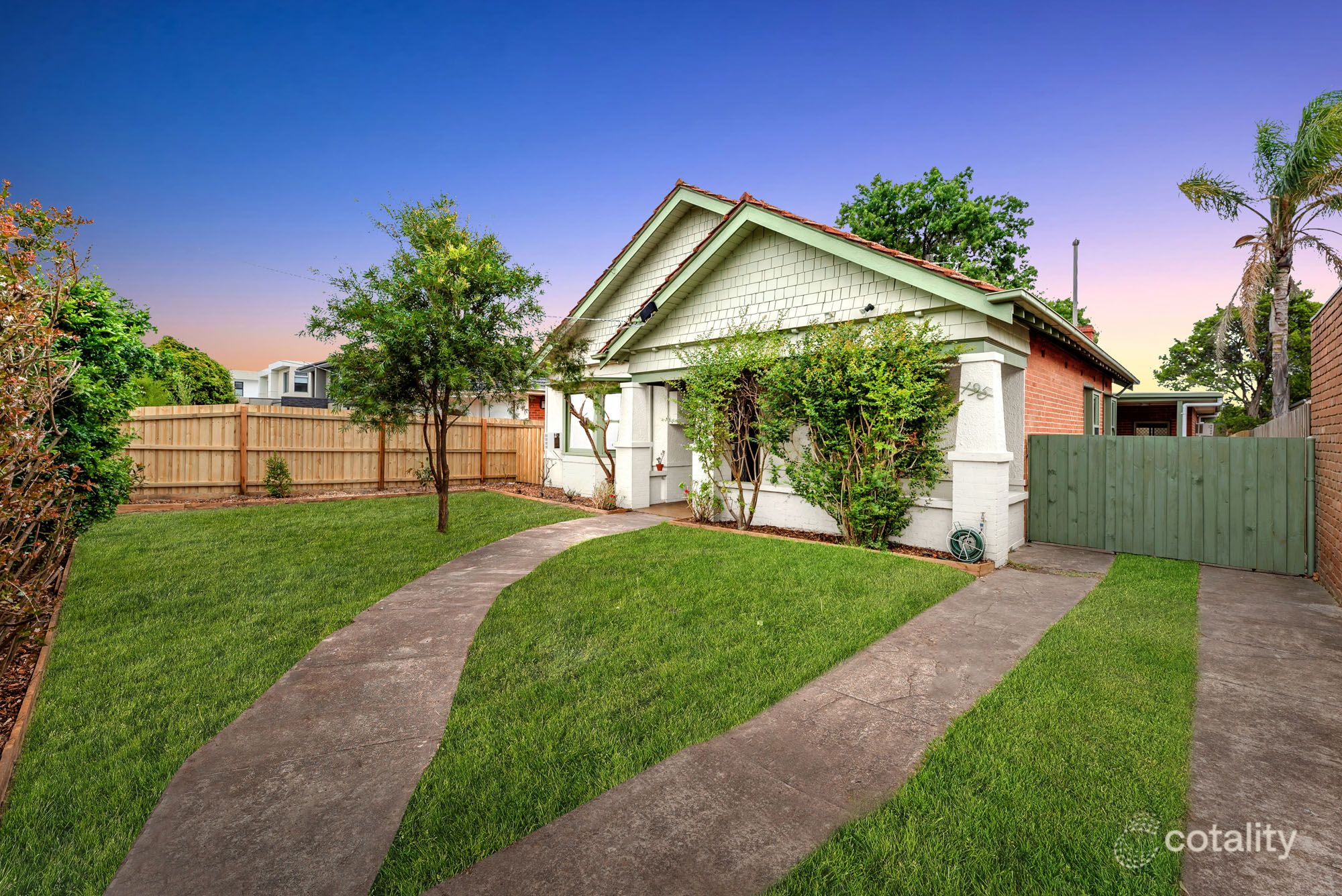 195 Bambra Rd, Caulfield South, VIC 3162