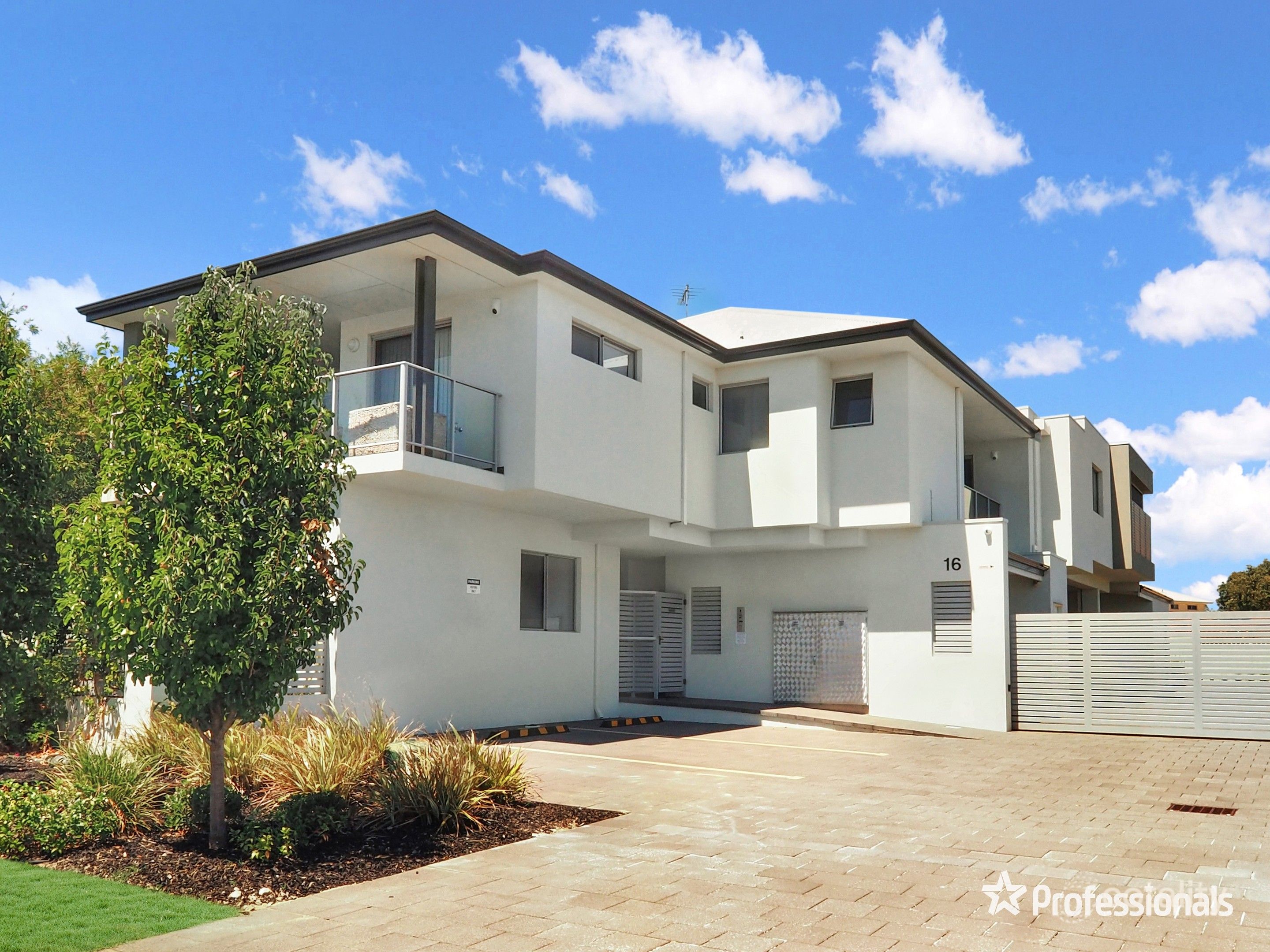 7/16 Chisholm Way, Balga, WA 6061