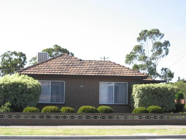 232 Furlong Rd, St Albans, VIC 3021