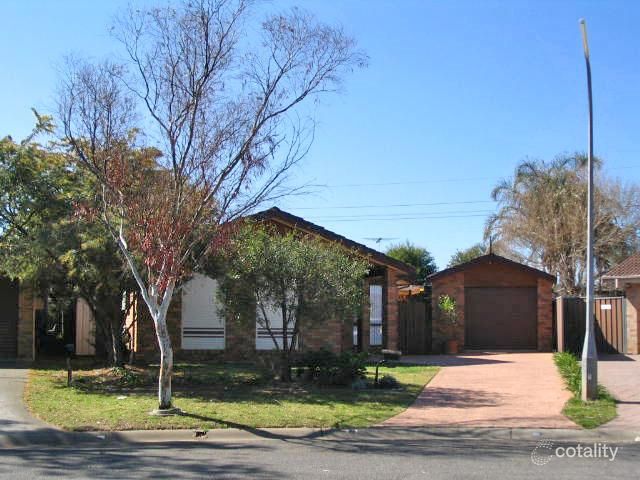 28 Melville Cl, Hinchinbrook, NSW 2168