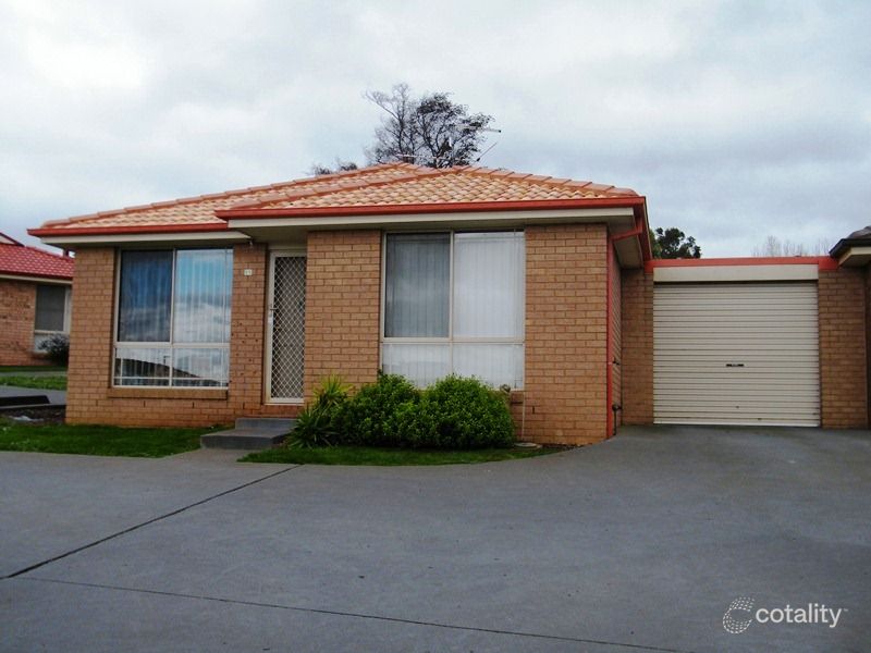 11/6b Hatfield Dr, Drouin, VIC 3818