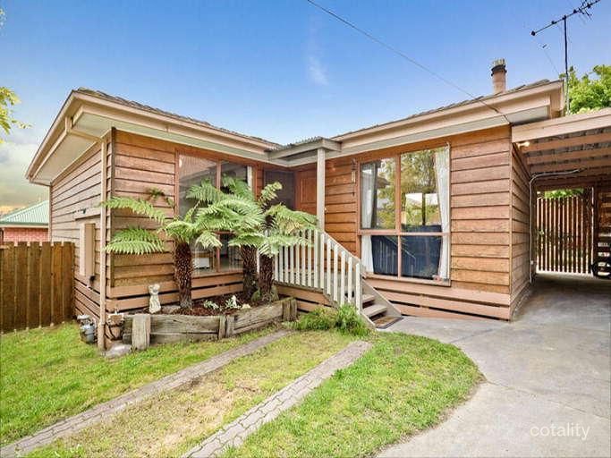 2/11 John St, Eltham, VIC 3095