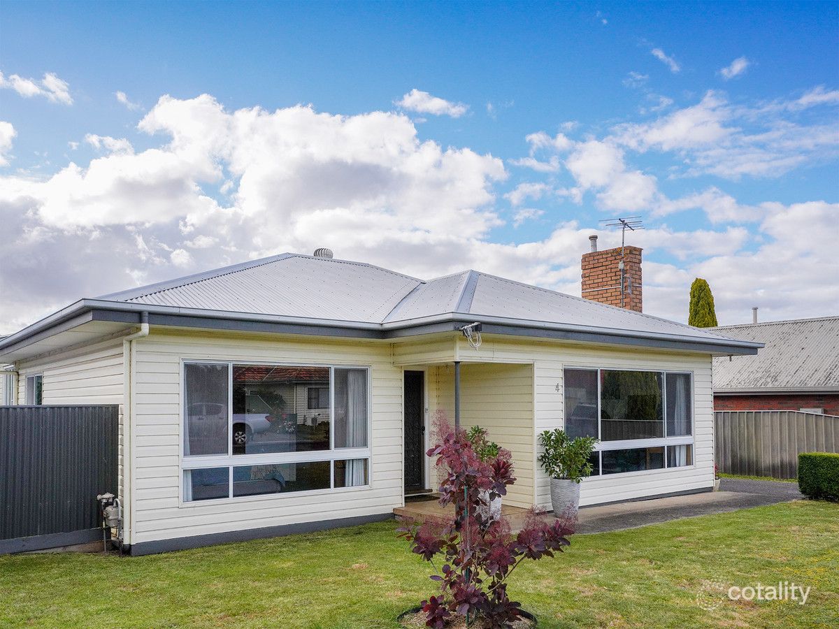 4 Janet Ave, Hamilton, VIC 3300