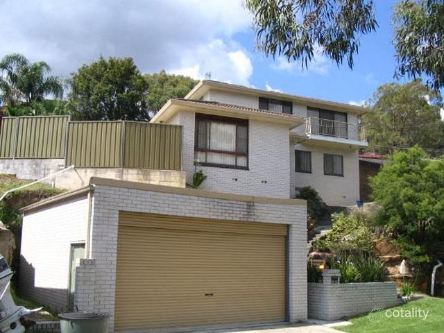 4 Almada St, Engadine, NSW 2233
