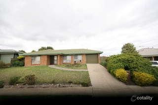 14 Vennachar Dr, Hallett Cove, SA 5158