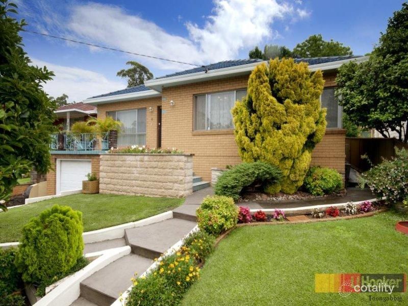 12 Lennox St, Northmead, NSW 2152