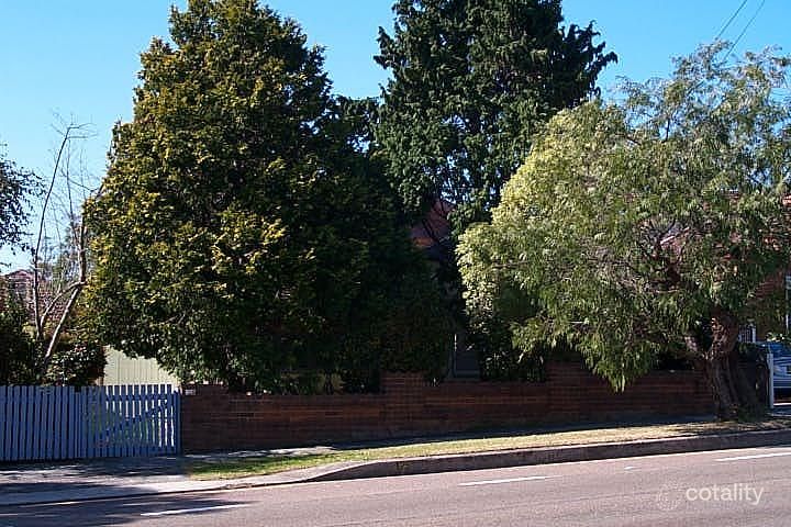 125 Eastern Valley Way, Castlecrag, NSW 2068