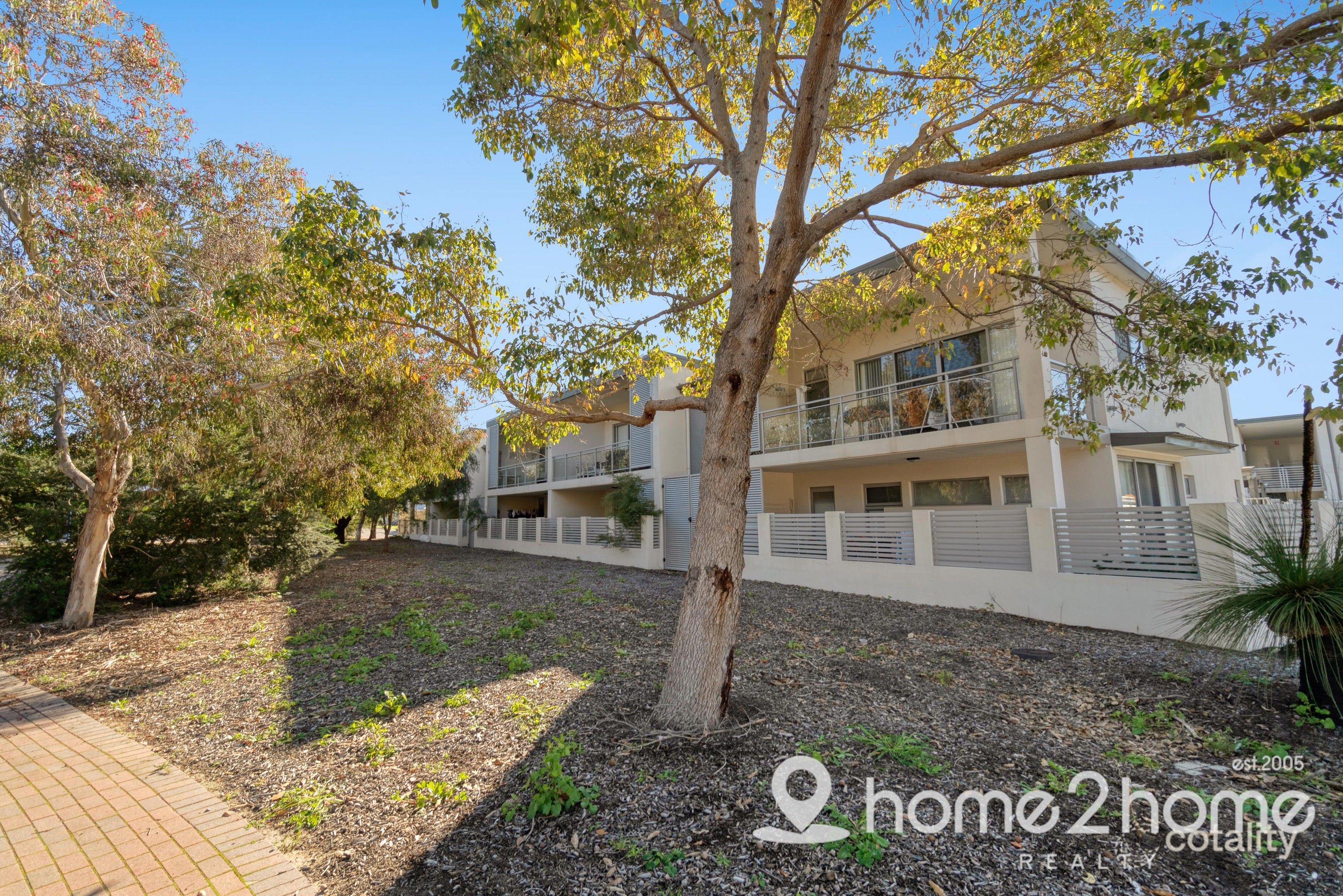 2/2 Coojong Link, Success, WA 6164