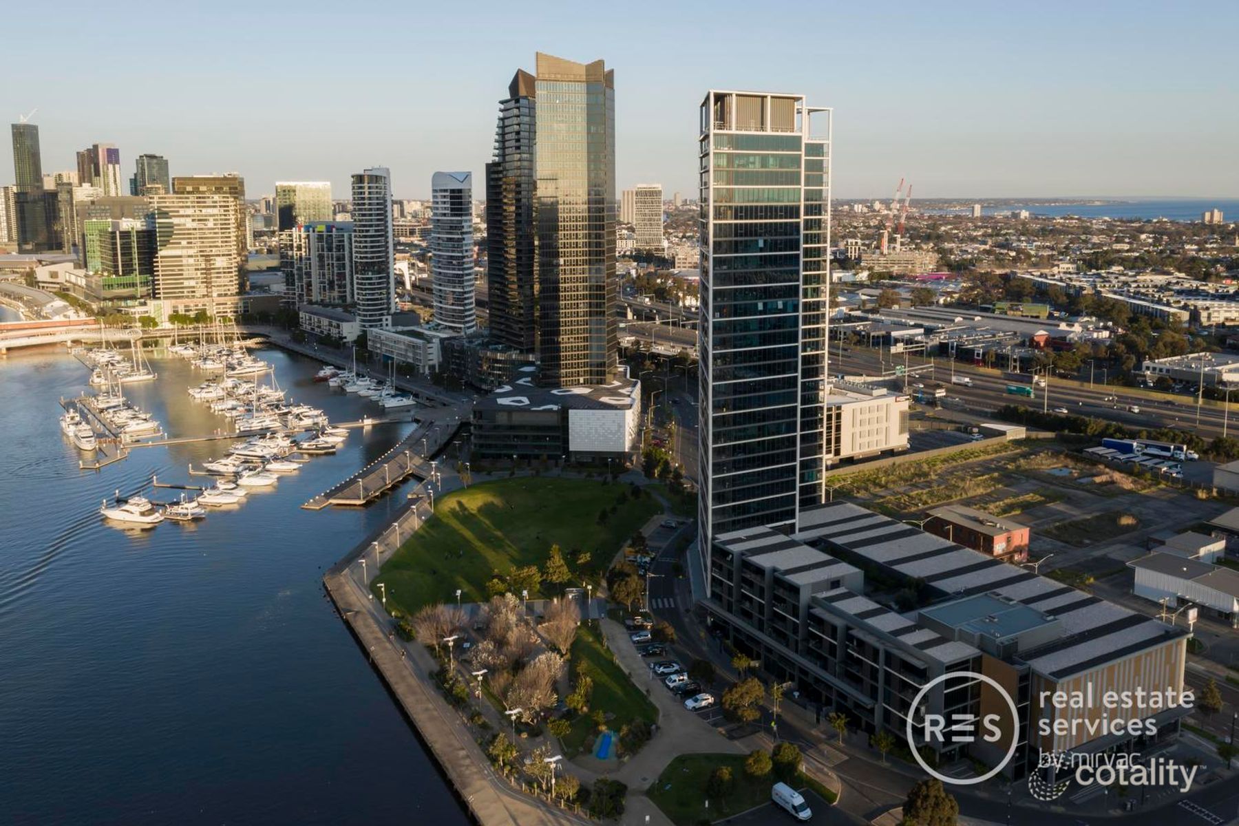 402/1 Point Park Cres, Docklands, VIC 3008