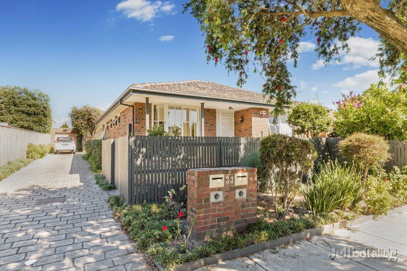 1/37 Mimosa Rd, Carnegie, VIC 3163