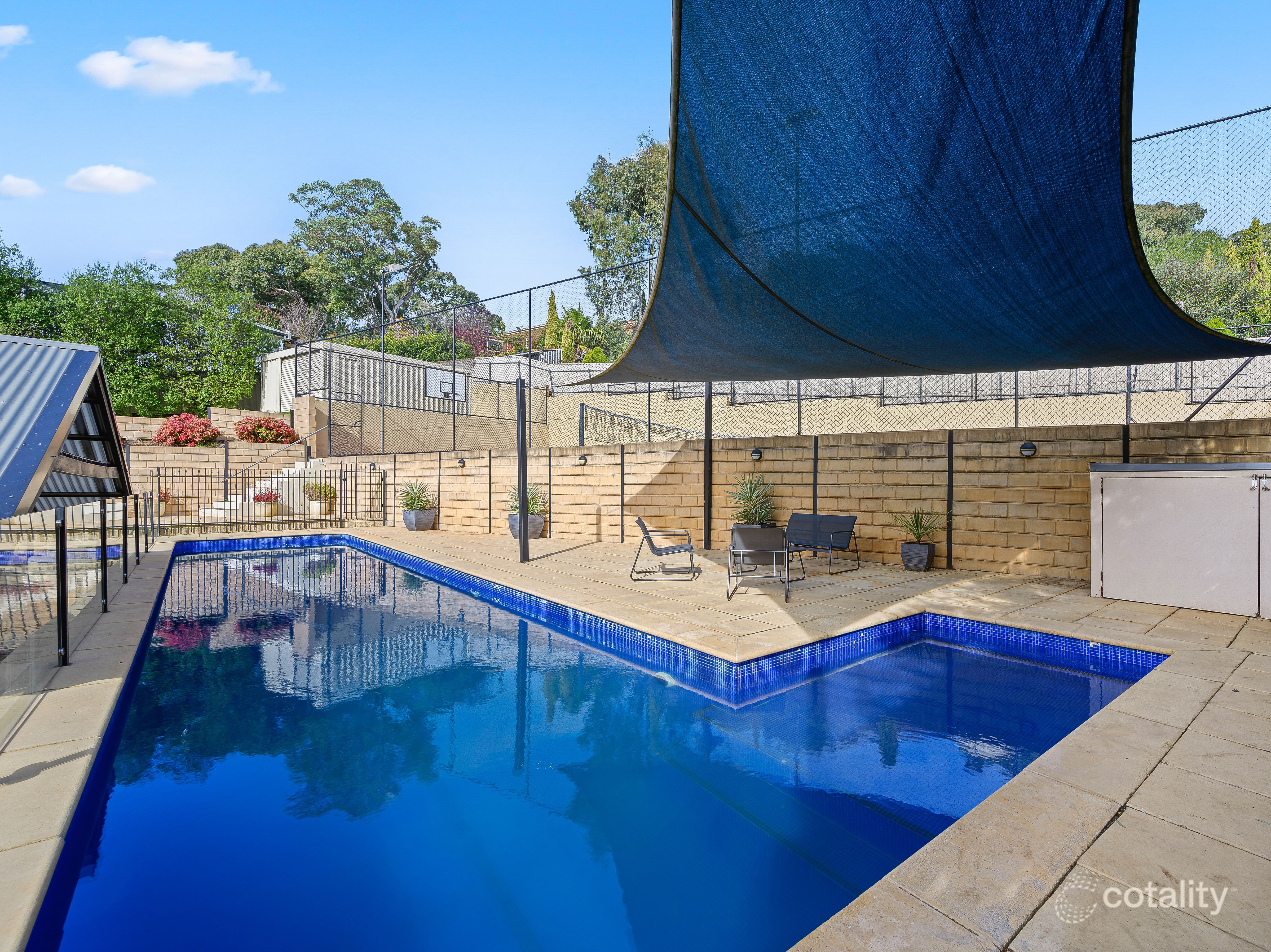 12 Coast View Ct, Chandlers Hill, SA 5159