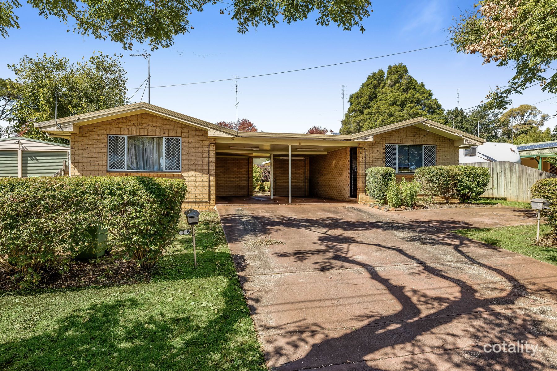 16 Behland St, Kearneys Spring, QLD 4350