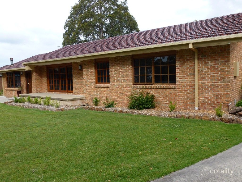 202 Albatross Rd, Nowra Hill, NSW 2540