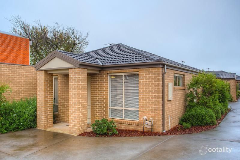 1/274a Albert St, Sebastopol, VIC 3356