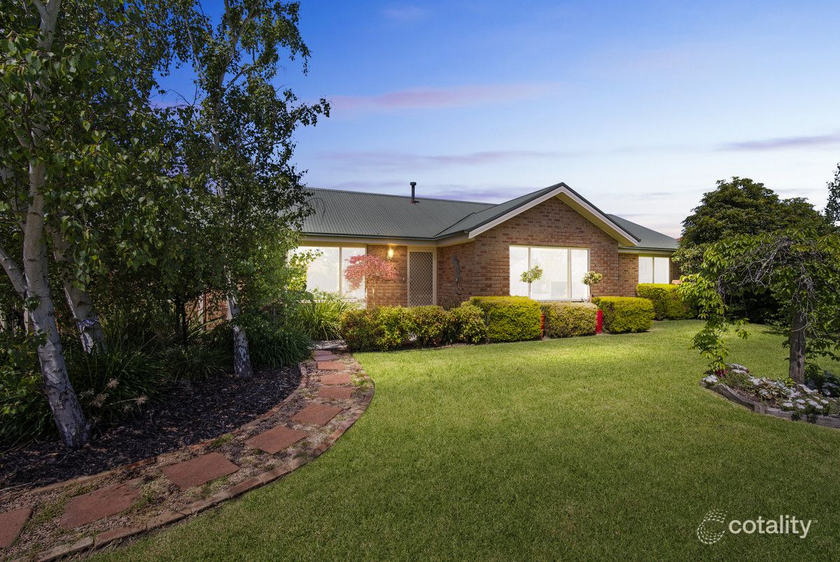 10 Cedarwood Dr, Maffra, VIC 3860